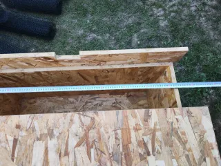 2 Muebles de almacenaje con ruedas