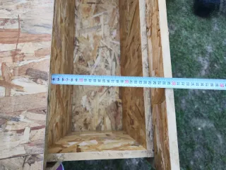 2 Muebles de almacenaje con ruedas