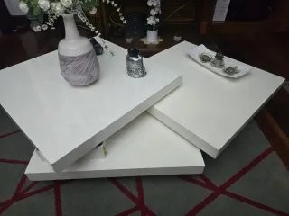 Mesa de centro blanca moderna