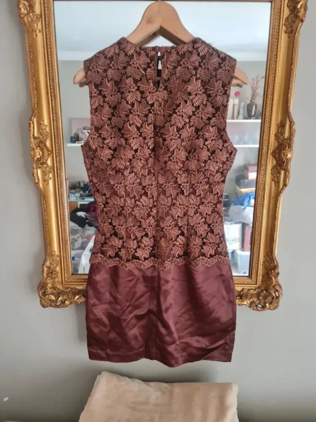 Ribas’(Encaje Guipur) - T.S/M Sin usar