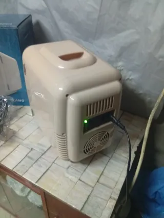 Nevera Cecotec Bolero Mini 4L