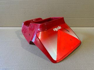 Mascherina anteriore Aprilia Tuareg 125