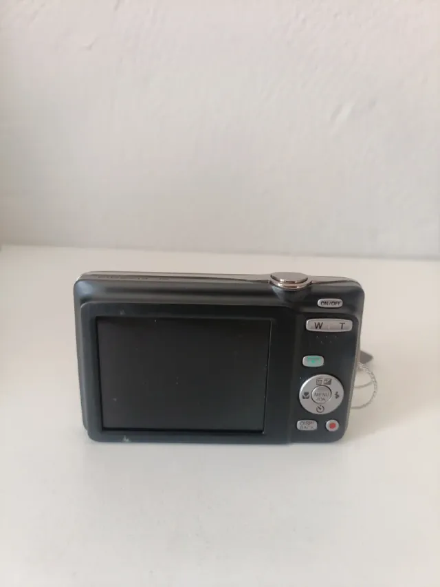 Cámara Fujifilm Finepix JX550 Negra