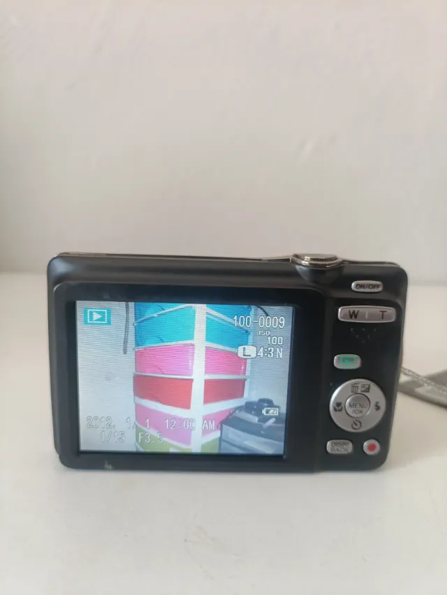 Cámara Fujifilm Finepix JX550 Negra