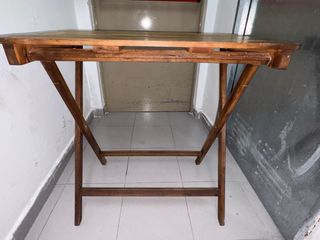 Mesa plegable vintage de madera