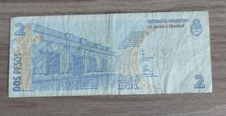 2 Banconote Argentina 5000 Australes e 2 Pesos