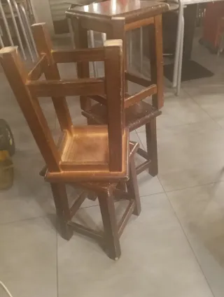 Taburetes de madera