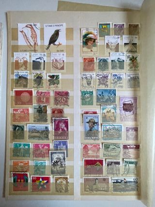 Lote variado de sellos.