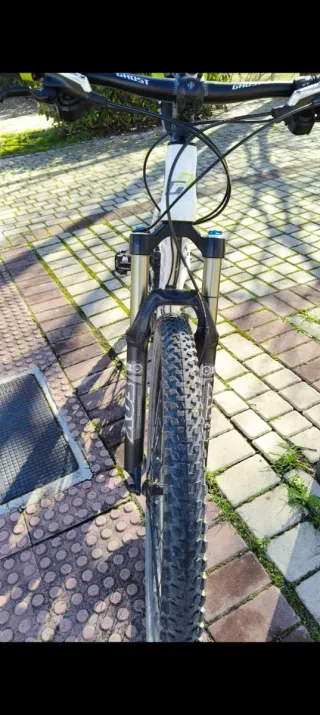 Bicicleta MTB GHOST,27'5"