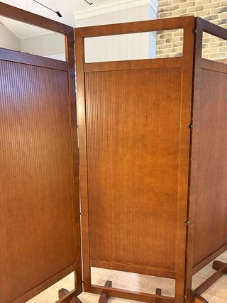Biombo separador de ambientes madera