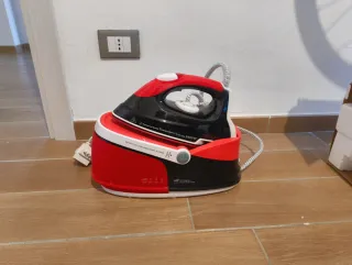 Ferro da stiro con caldaia Necchi NCL-2668B