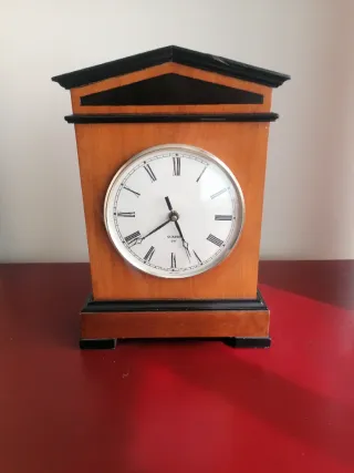 Reloj de mesa Quartz SW Acanto