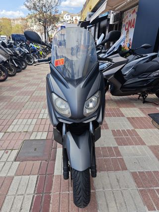 Yamaha XMAX 125 - Maxi Scooter Gris/Plata