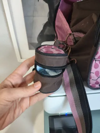 Mochila maternal BEABA rosa estampado