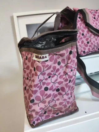 Mochila maternal BEABA rosa estampado