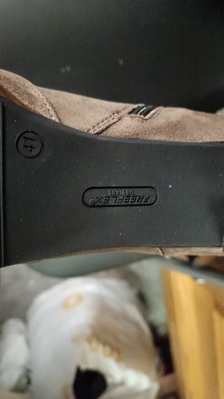 Botines ante beige tacón