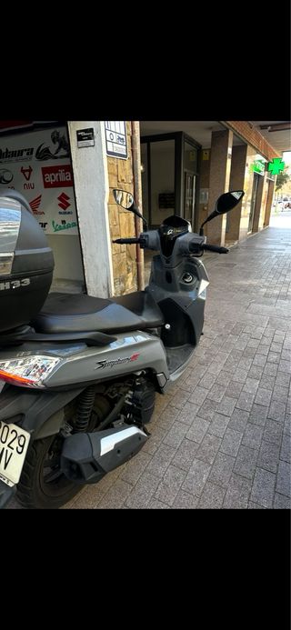 SYM SYMPHONY ST 125 6900Km