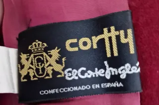 Traje Vintage Terciopelo granate.