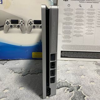 Sony PlayStation 4 Slim 500GB Silver Limited Editi