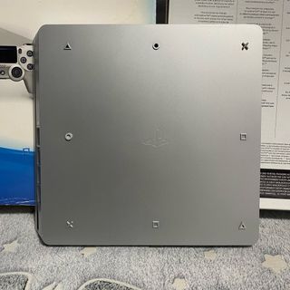 Sony PlayStation 4 Slim 500GB Silver Limited Editi