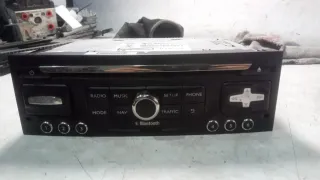 Radio Peugeot 5008