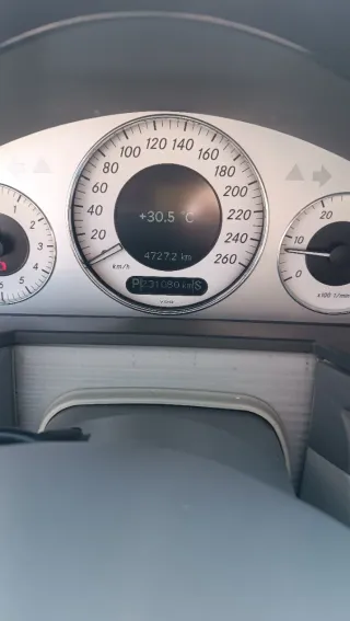 Mercedes-Benz Clase E 2004