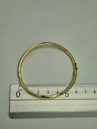 Brazalete de oro 18kt.
