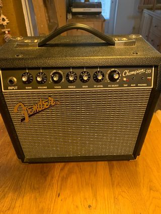 Amplificador Fender Champion 20