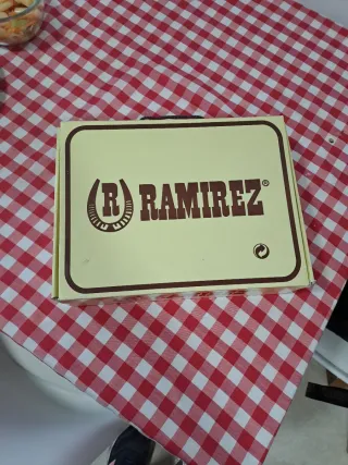 Botas camperas niño talla 26