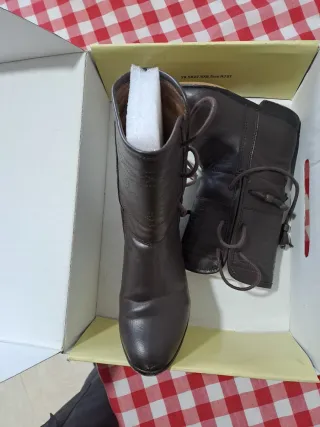 Botas camperas niño talla 26