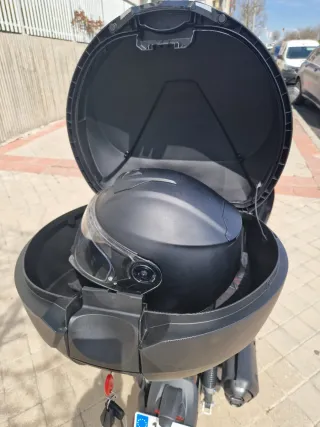 Piaggio MP3 400 hpe - 1525 km