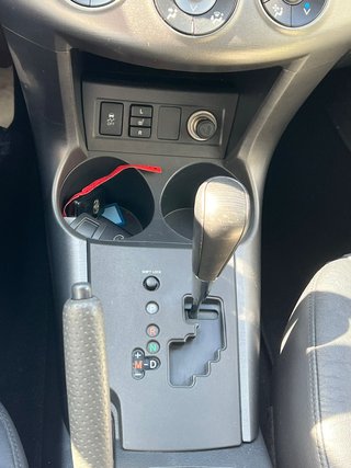Toyota RAV4 2011