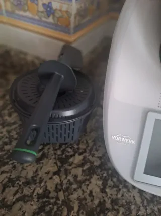 Thermomix TM6 con 2 vasos