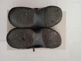 Scarpe Hogan donna pelle vernice blu con borchie