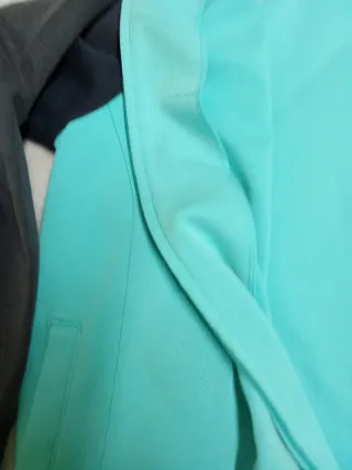 Chaqueta Billabong Talla M Gris y Turquesa