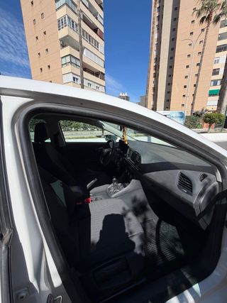 SEAT LEON 1.6 TDI 2016