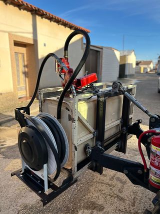 Depósito Gasoil 340L con Bomba a la batería,