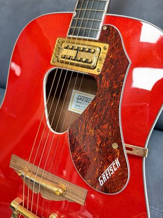 Gretsch Rancher G5034TFT Bigsby Roja