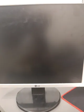 Monitor LG Plata