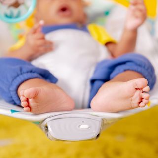 Bright Starts - Asiento Infantil Vibrador - Barra