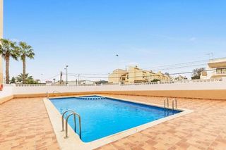 Piso en venta en Nueva Torrevieja - Aguas Nuevas en Torrevieja