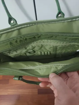 Bolso bandolera portátil verde Maitena