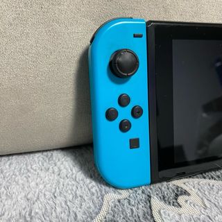 Nintendo Switch 32GB Blu e Rossa con Custodia. Mod