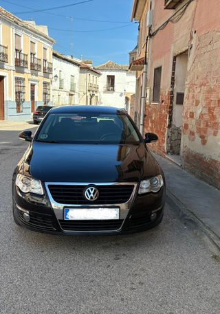 Volkswagen Passat 2008 Negro