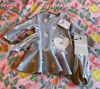 Conjunto Mayoral niña: vestido, turbante y leotard