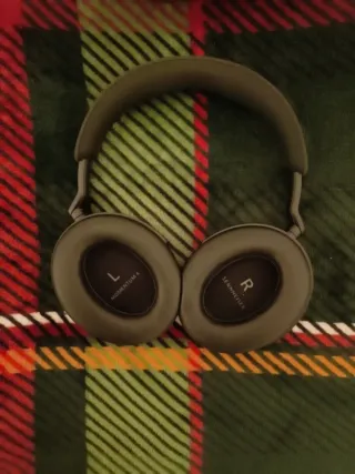 Come nuove Sennheiser Momentum 4  Nere