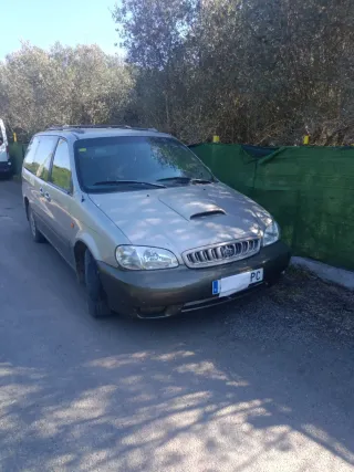 KIA Carnival 2001