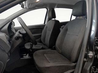 Dacia Logan Essential 1.0 54 kW (73 CV)