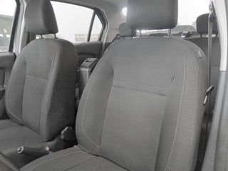 Dacia Logan Essential 1.0 54 kW (73 CV)