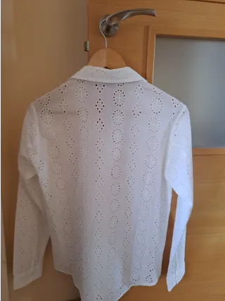 Camisa blanca ZARA bordada